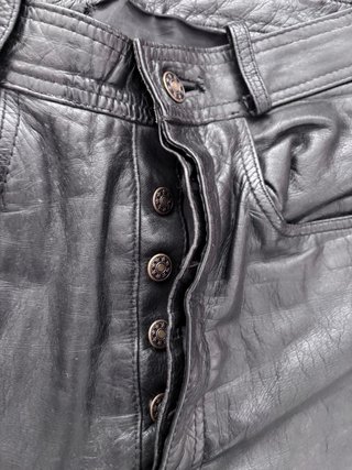 Pantalón Piel A.M.I. Madrid Negro