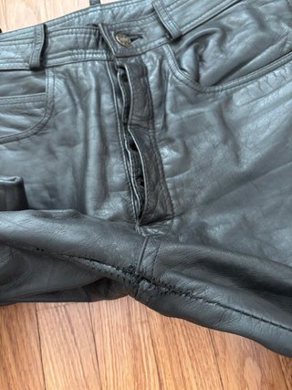 Pantalón Piel A.M.I. Madrid Negro