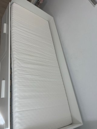 Diván blanco con cajones Ikea