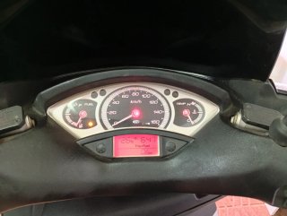 Yamaha Xmax 125cc Negra