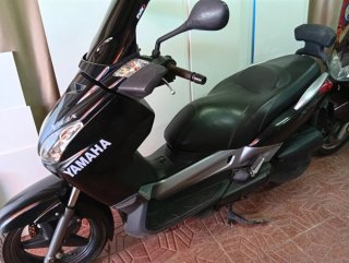 Yamaha Xmax 125cc Negra
