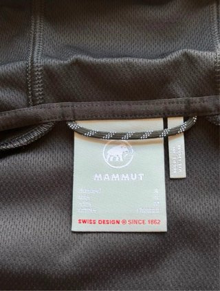 Giacca Mammut Ultimate Hooded S NUOVA