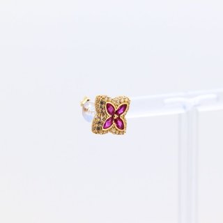 PENDIENTES FLOR CON  CIRCONITAS FUCSIAS