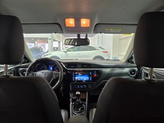 Toyota Auris 1.4 90D Business Touring Sports