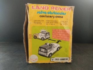Román , Land Rover