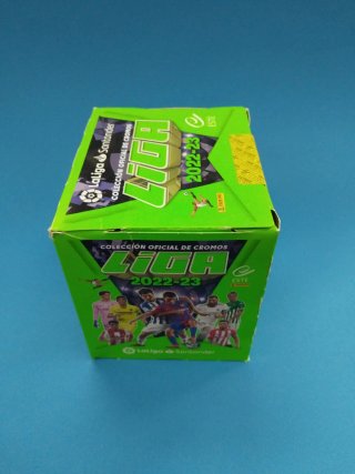 Caja de cromos LaLiga Santander 2022-23