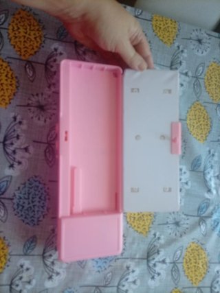 Estuche de pinturas infantil