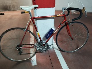 Bicicleta carretera Orbea Moncayo Roja