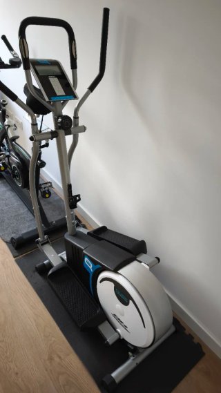 Elíptica BH FITNESS