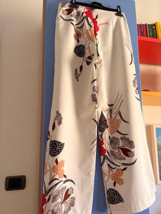 Pantaloni palazzo fantasia floreale