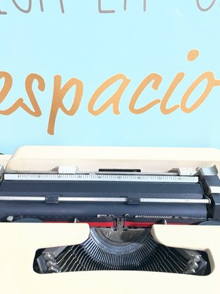 Máquina de escribir Olivetti Lettera 35