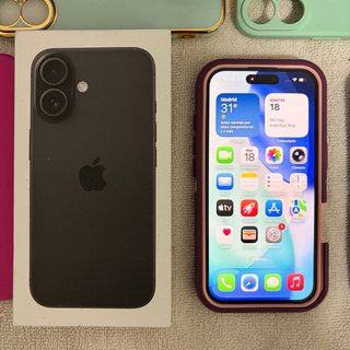 iPhone 16 128GB + 10 fundas nuevas