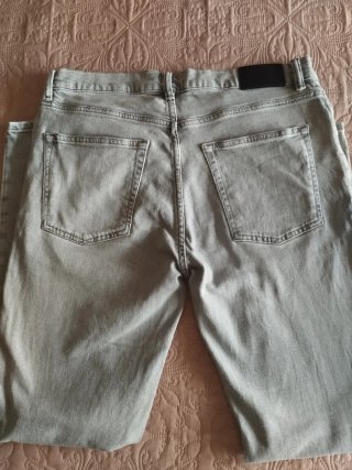 Pantalón Zara Gris