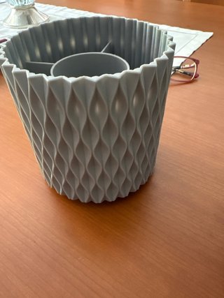 Organizador de brochas de maquillaje gris