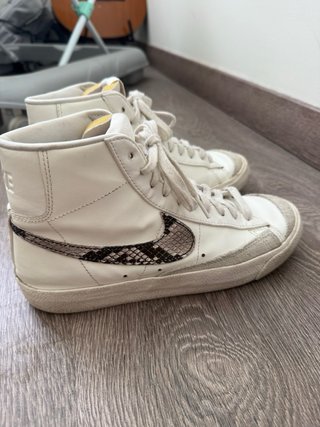 Nike Blazer