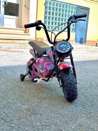 Moto eléctrica infantil 36V en venta.