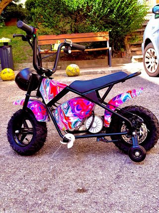 Moto eléctrica infantil 36V en venta.