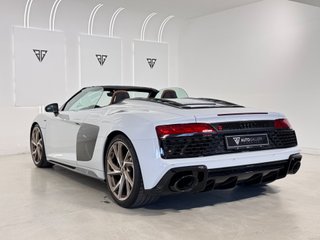 Audi R8 Spyder 5.2 FSI V10 540cv RWD