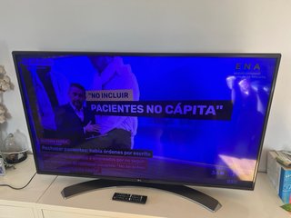 TV LG 49'' Full HD Smart TV