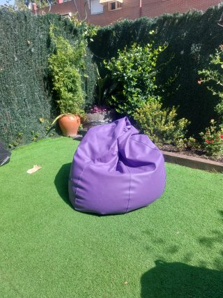 Puff grande morado piel sintética