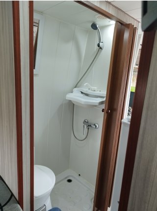 Mercedes-Benz Sprinter 402D Turbo. Camperizada