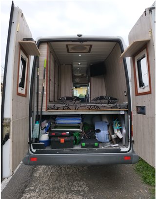 Mercedes-Benz Sprinter 402D Turbo. Camperizada