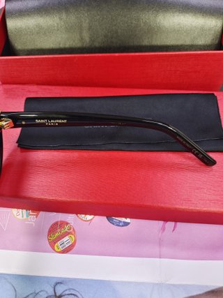 Gafas de sol Saint Laurent negras