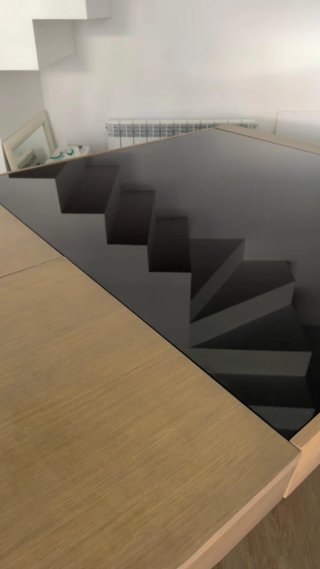 URGE Mesa comedor madera maciza y cristal