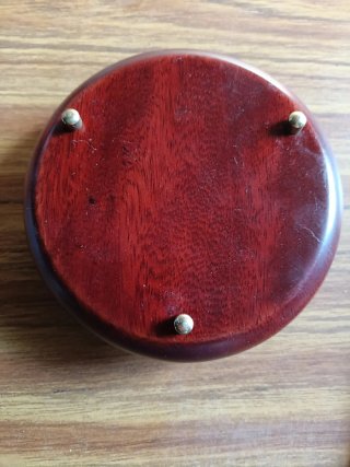Brújula de latón y madera CEPSA