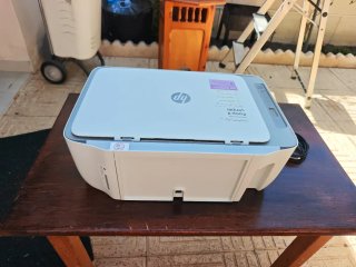 Impresora HP DeskJet 2820e