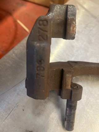 4 Porta pinzas Ford Focus