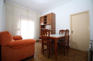 Piso en alquiler en Delicias en Valladolid