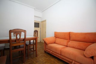 Piso en alquiler en Delicias en Valladolid