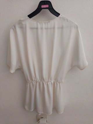 Blusa Zara Blanca Cruzada Nudo