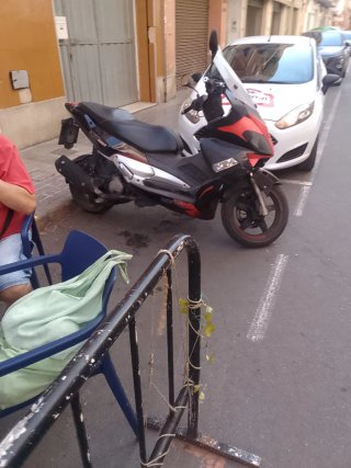 Aprilia SR Max Inyección Averiada