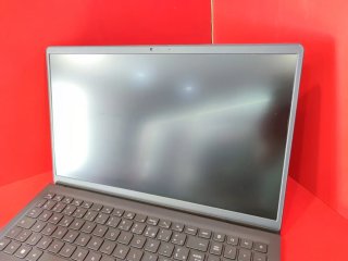 Portátil Dell Vostro 15 3510