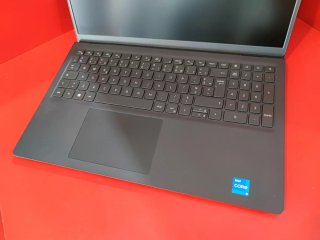 Portátil Dell Vostro 15 3510