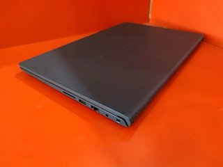 Portátil Dell Vostro 15 3510