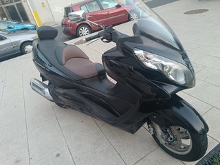 Suzuki Burgman 400 - 2007