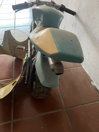 Minimoto Azul y Amarillo