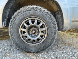 Mitsubishi Montero v60 homologado (averiado)