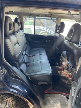 Mitsubishi Montero v60 homologado (averiado)
