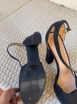 Sandalias Shein tacón ancho y plataforma negras