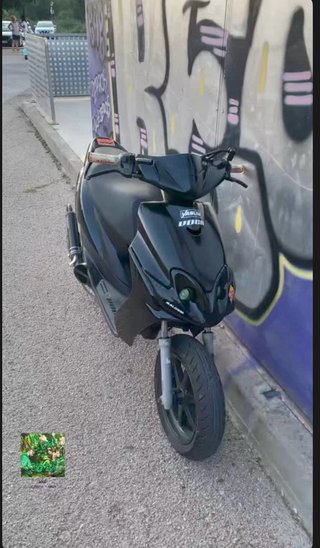 Yamaha Jog R Scooter Negra