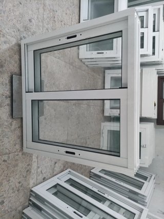 Ventana 80x80 cristal transparente