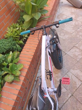 Bicicleta Riscko Fat Bike Blanca