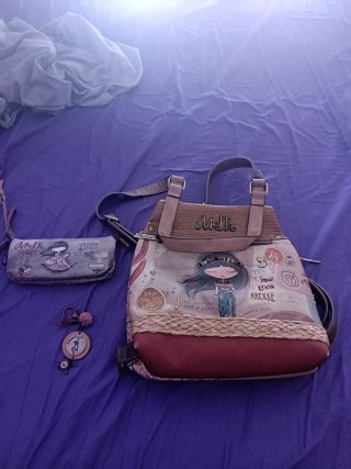 Mochila Anekke con monedero y llavero