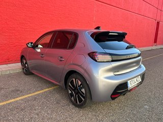 Peugeot 208 2025 HYBRID