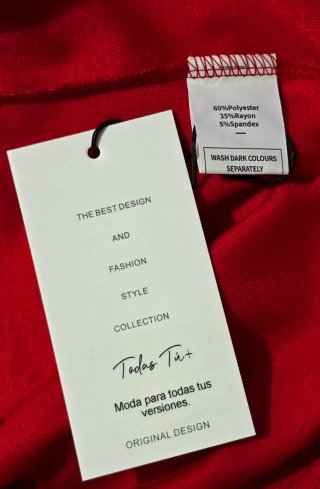 Camiseta Roja Plisada Todas Tú Talla 48 Nueva.