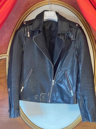 Chaqueta cuero mangas desmontables Claudie Pierlot